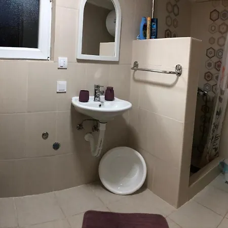 Mia - Novoizgradjeni Objekat *